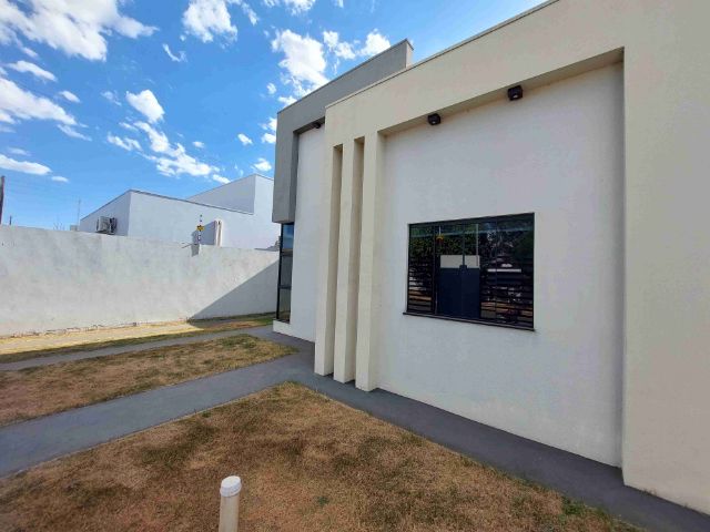 Casa 2 quartos e 1 banheiro, à venda, no bairro Cidade Nova em Nova Mutum