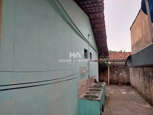 Casa com 486m² 1 quarto e 1 banheiro, à venda, no bairro Setor Criméia Leste em Goiânia