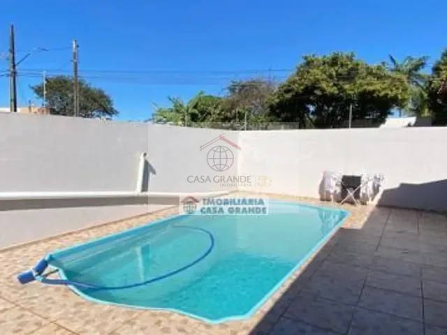 Casa com 487m² 4 quartos e 5 banheiros, à venda, no bairro Vila Oliveira em Rolândia