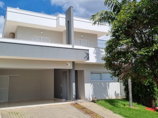 Casa com 250m² 3 quartos e 5 banheiros, à venda, no bairro Bosque em Vinhedo