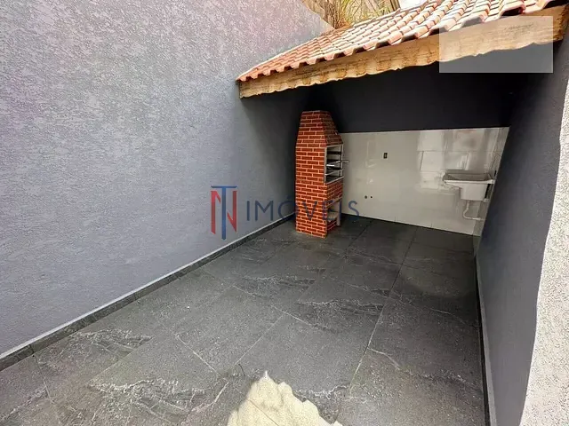 Casa com 125m² 2 quartos e 1 banheiro, à venda, no bairro Jardim Santa Maria em Bom Jesus dos Perdões