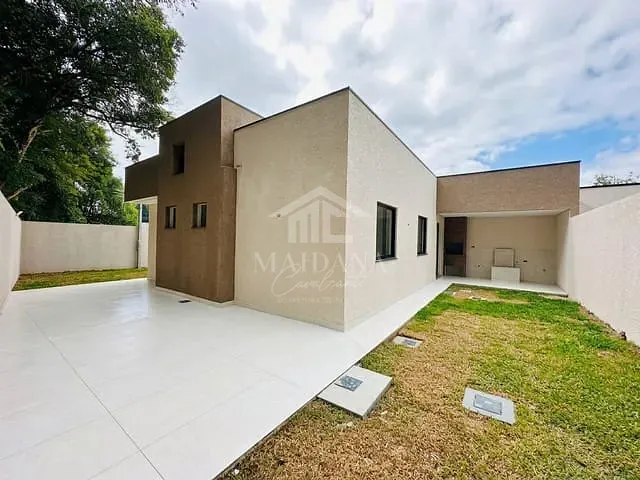 Casa com 180m² 3 quartos e 2 banheiros, à venda, no bairro Santo Antônio em São José dos Pinhais