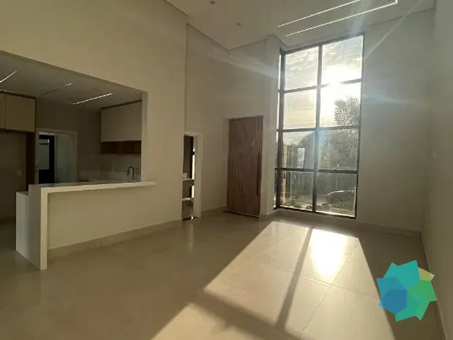 Casa com 331m² 3 quartos e 4 banheiros, à venda, no bairro Colinas de Indaiatuba em Indaiatuba
