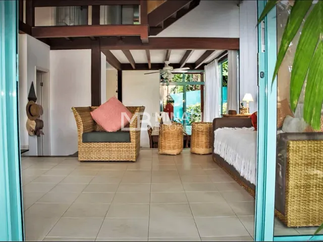 Casa 4 quartos e 5 banheiros, à venda, no bairro Camburi em São Sebastião