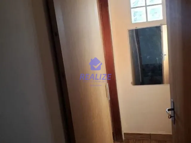 Casa com 225m² 2 quartos e 1 banheiro, à venda, no bairro Conjunto Habitacional Doutor Antonio Delmanto em Botucatu