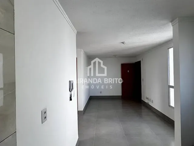 Casa 2 quartos e 1 banheiro, à venda, no bairro Jardim Belo Horizonte em Aparecida de Goiânia