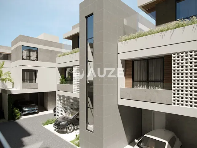 Casa com 292m² 3 quartos e 4 banheiros, à venda, no bairro Água Verde em Curitiba