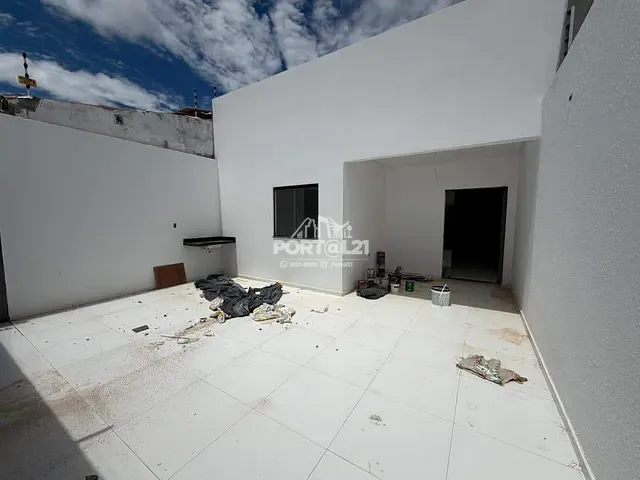 Casa com 134m² 3 quartos e 2 banheiros, à venda, no bairro Monte Castelo em Juazeiro