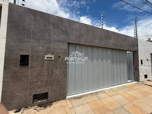 Casa com 134m² 3 quartos e 2 banheiros, à venda, no bairro Monte Castelo em Juazeiro