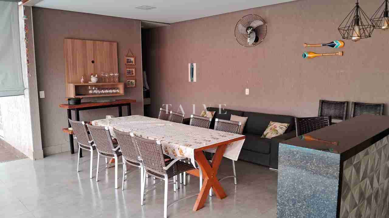 Casa, 3 quartos, 280 m² - Foto 2