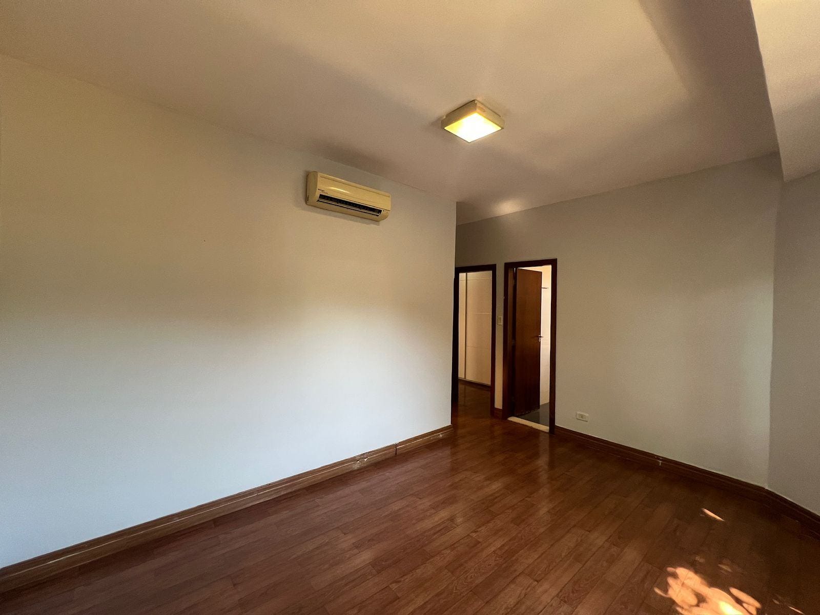 Casa, 4 quartos, 321 m² - Foto 9