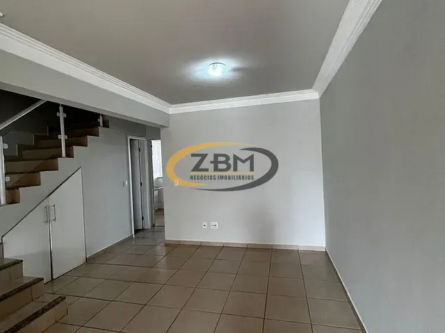 Casa com 125m² 3 quartos e 3 banheiros, à venda, no bairro Jardim Pérola em Londrina