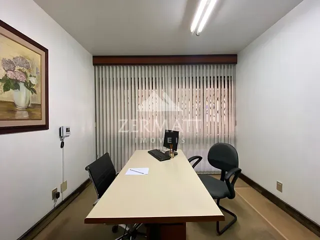 Casa com 500m², à venda ou para alugar, no bairro Ponta Aguda em Blumenau