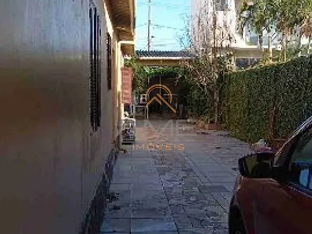 Casa 2 quartos e 1 banheiro, à venda, no bairro Fragata em Pelotas