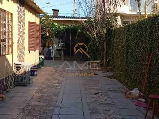 Casa 2 quartos e 1 banheiro, à venda, no bairro Fragata em Pelotas