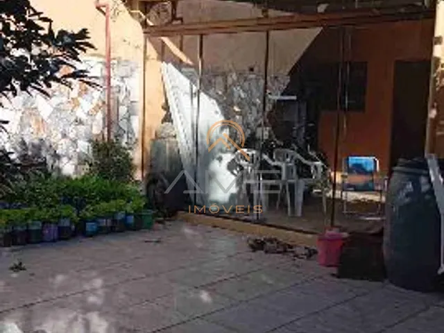 Casa 2 quartos e 1 banheiro, à venda, no bairro Fragata em Pelotas