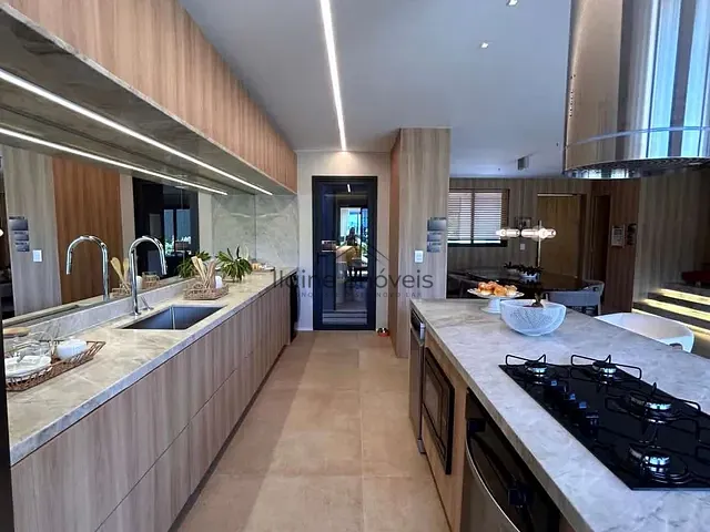 Casa com 337m² 4 quartos e 4 banheiros, à venda, no bairro Camorim em Rio de Janeiro