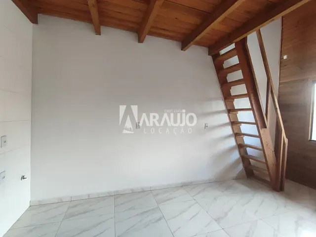 Casa com 70m² 2 quartos e 1 banheiro, para alugar, no bairro Gravatá em Navegantes