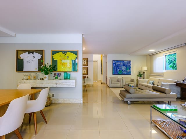 Casa 4 quartos e 7 banheiros, à venda, no bairro Setor de Habitações Individuais Sul em Brasília