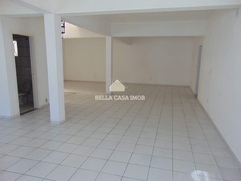 Casa à venda e aluguel com 3 quartos, 240m² - Foto 35