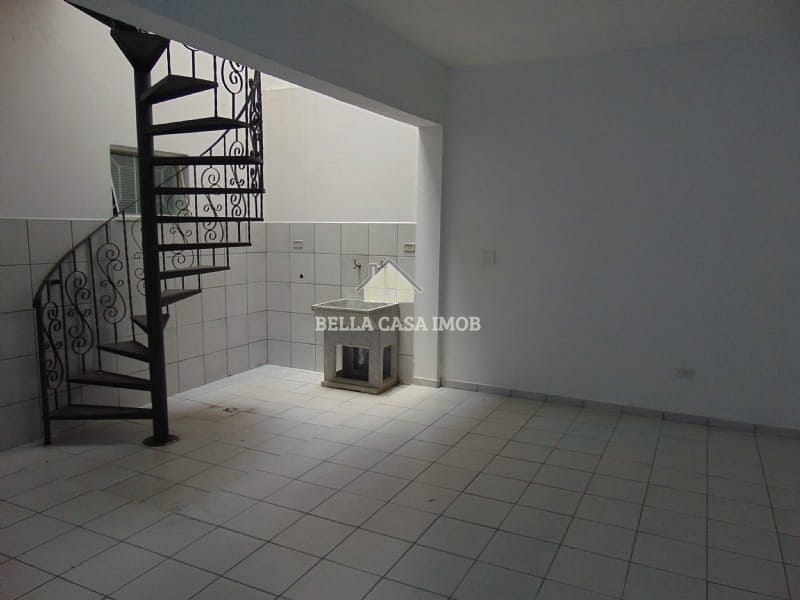 Casa à venda e aluguel com 3 quartos, 240m² - Foto 37