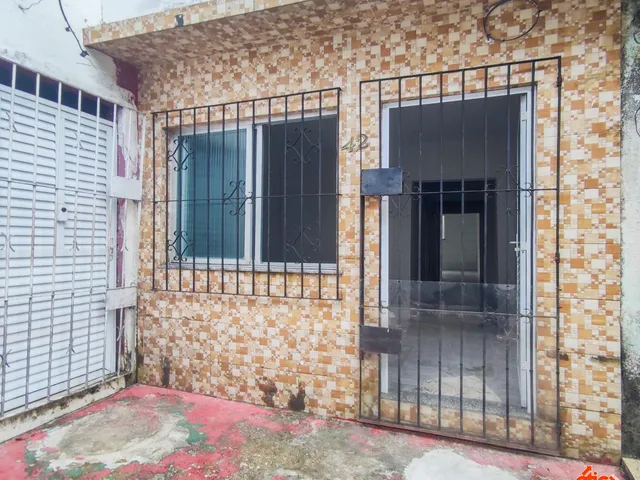 Casa 2 quartos e 1 banheiro, para alugar, no bairro Marambaia em Belém