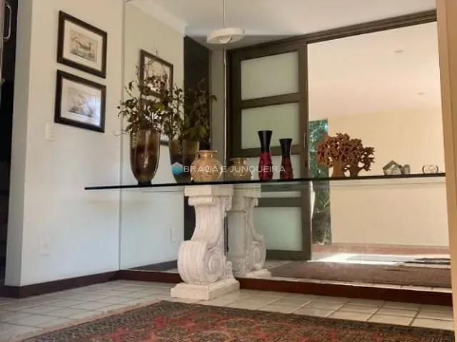 Casa com 985m² 4 quartos e 5 banheiros, à venda, no bairro Jardim do Cedro em São José do Rio Preto