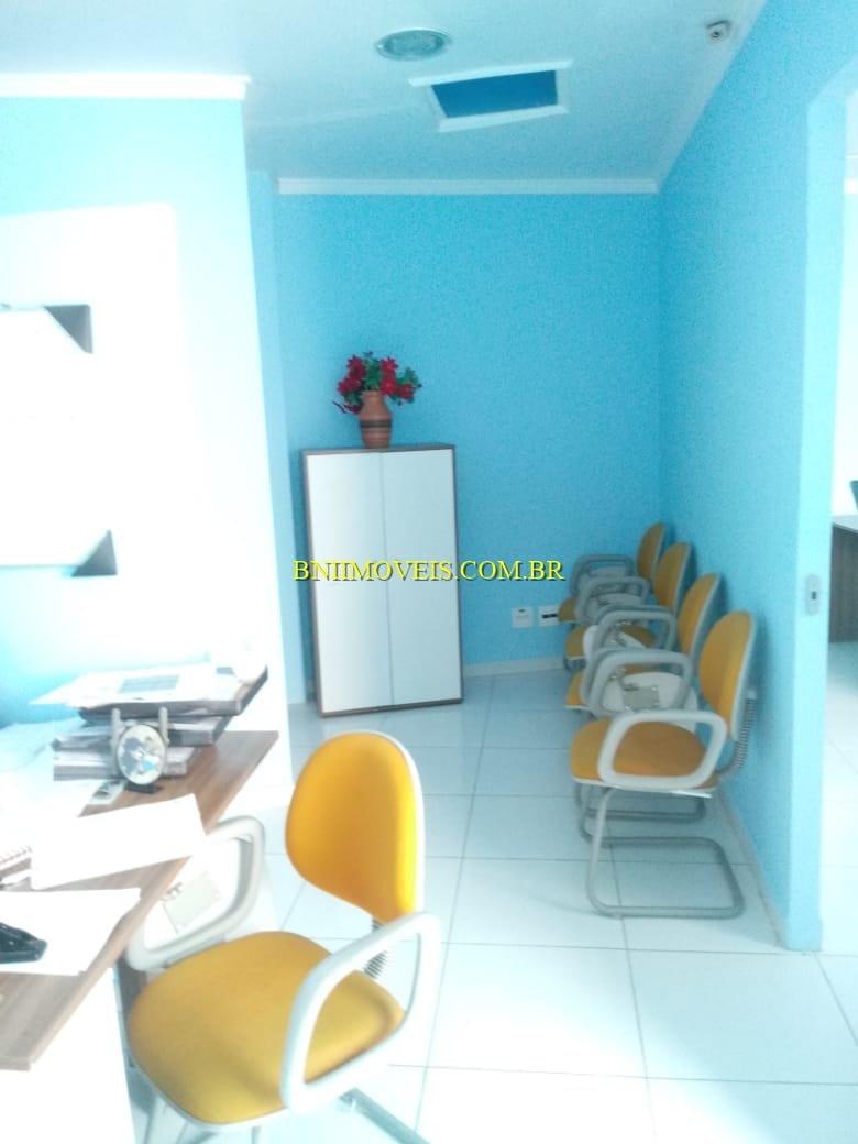 Casa, 3 quartos, 240 m² - Foto 12