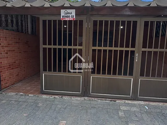 Casa 2 quartos e 1 banheiro, à venda ou para alugar, no bairro Loteamento João Batista Julião em Guarujá