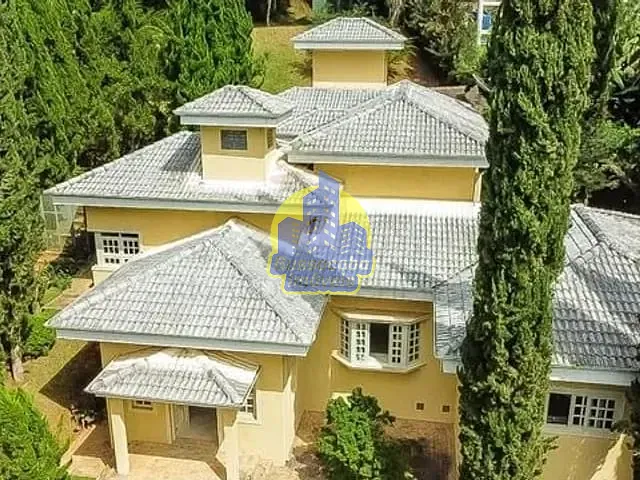 Casa com 1850m² 3 quartos e 4 banheiros, à venda, no bairro Serra dos Lagos em Cajamar