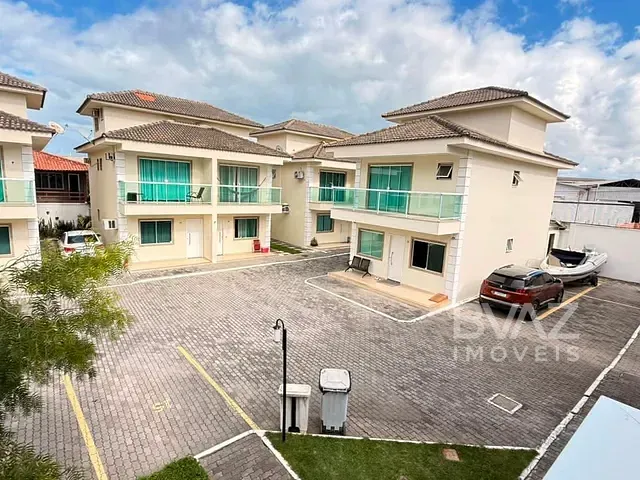 Casa com 2000m² 2 quartos e 2 banheiros, à venda, no bairro Parque Burle em Cabo Frio