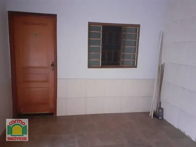 Casa com 206m² 3 quartos e 1 banheiro, à venda, no bairro Jardim das Samambaias em Anápolis