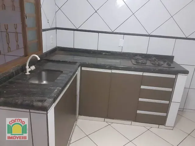 Casa com 206m² 3 quartos e 1 banheiro, à venda, no bairro Jardim das Samambaias em Anápolis