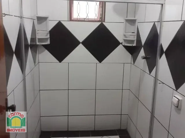 Casa com 206m² 3 quartos e 1 banheiro, à venda, no bairro Jardim das Samambaias em Anápolis