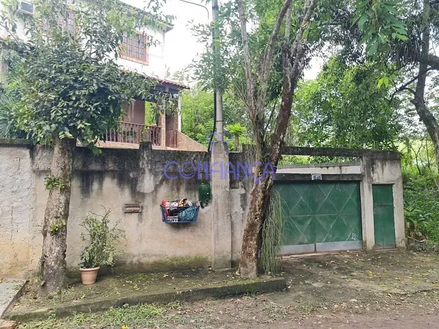 Casa com 300m² 4 quartos e 4 banheiros, à venda, no bairro Guaratiba em Rio de Janeiro