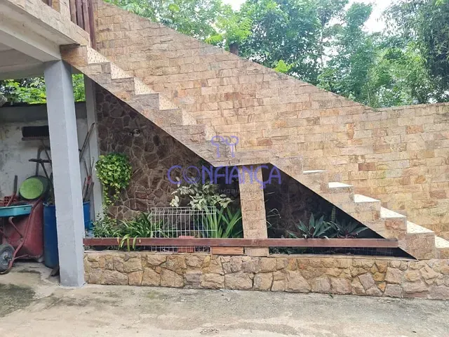 Casa com 300m² 4 quartos e 4 banheiros, à venda, no bairro Guaratiba em Rio de Janeiro