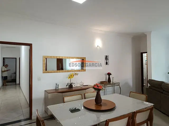 Casa 4 quartos e 5 banheiros, à venda, no bairro Jardim Santa Marta em Sorocaba