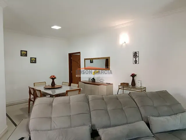 Casa 4 quartos e 5 banheiros, à venda, no bairro Jardim Santa Marta em Sorocaba