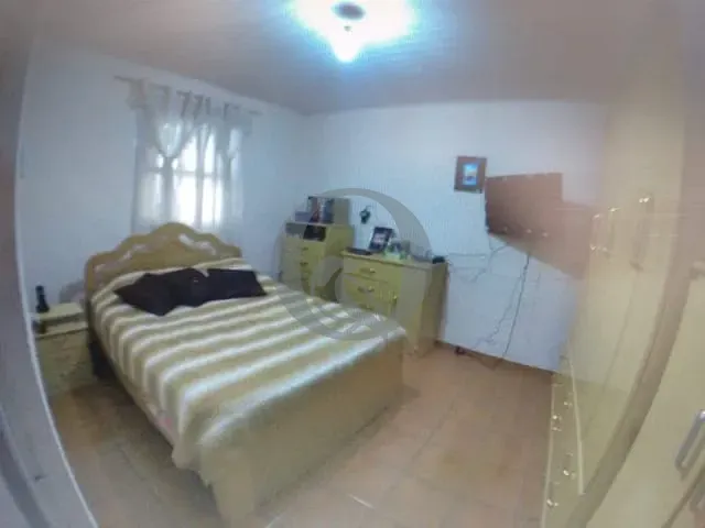 Casa 5 quartos e 2 banheiros, à venda, no bairro Vila Carrão em São Paulo