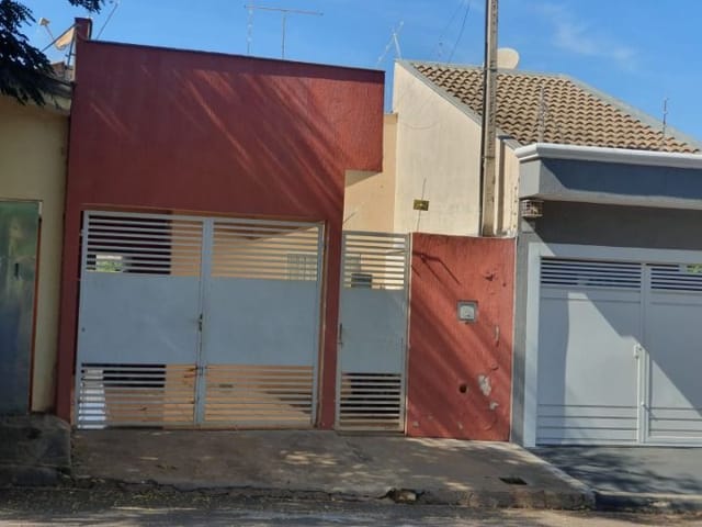 Casa com 125m² 2 quartos e 1 banheiro, à venda, no bairro Residencial Monte Libano em Birigui