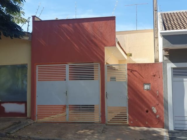 Casa com 125m² 2 quartos e 1 banheiro, à venda, no bairro Residencial Monte Libano em Birigui