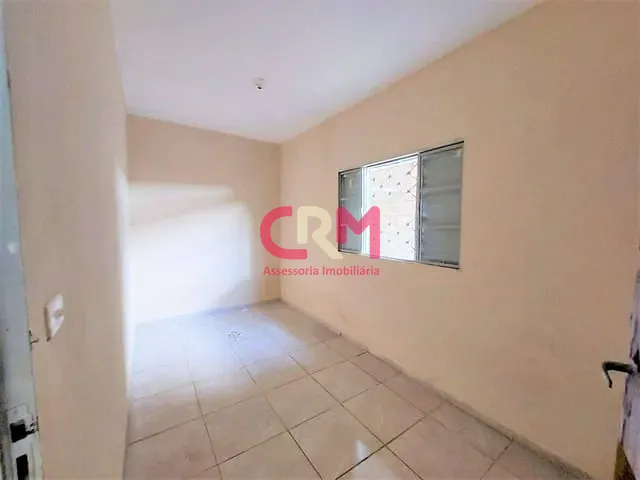 Casa com 200m² 2 quartos e 1 banheiro, à venda, no bairro Jardim Maria Luiza I em Taquaritinga