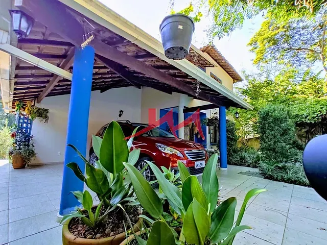 Casa com 525m² 4 quartos e 4 banheiros, à venda, no bairro Baldeador em Niterói