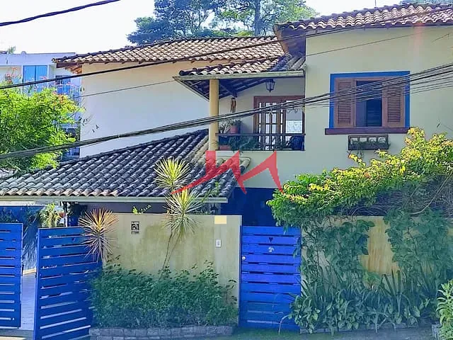 Casa com 525m² 4 quartos e 4 banheiros, à venda, no bairro Baldeador em Niterói