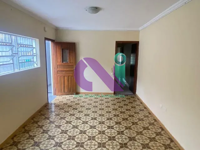 Casa 2 quartos e 1 banheiro, para alugar, no bairro Jardim das Flores em Osasco