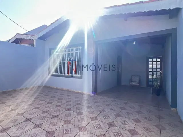 Casa com 199m² 3 quartos e 2 banheiros, à venda, no bairro Centro em Atibaia