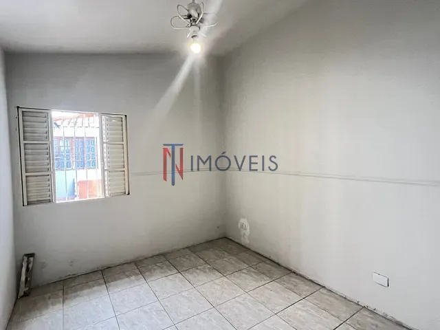 Casa com 199m² 3 quartos e 2 banheiros, à venda, no bairro Centro em Atibaia