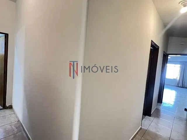 Casa com 199m² 3 quartos e 2 banheiros, à venda, no bairro Centro em Atibaia