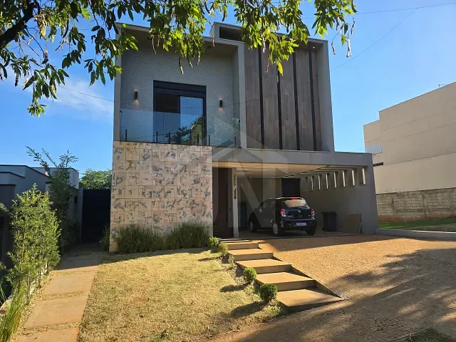 Casa com 275m² 4 quartos e 6 banheiros, à venda, no bairro Vila do Golfe em Ribeirão Preto