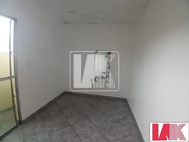 Casa com 260m² 2 quartos e 2 banheiros, à venda, no bairro Vila Valparaíso em Santo André